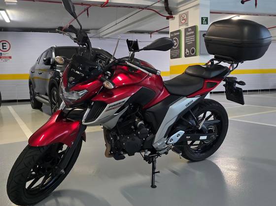 YAMAHA FZ25 FAZER ABS 